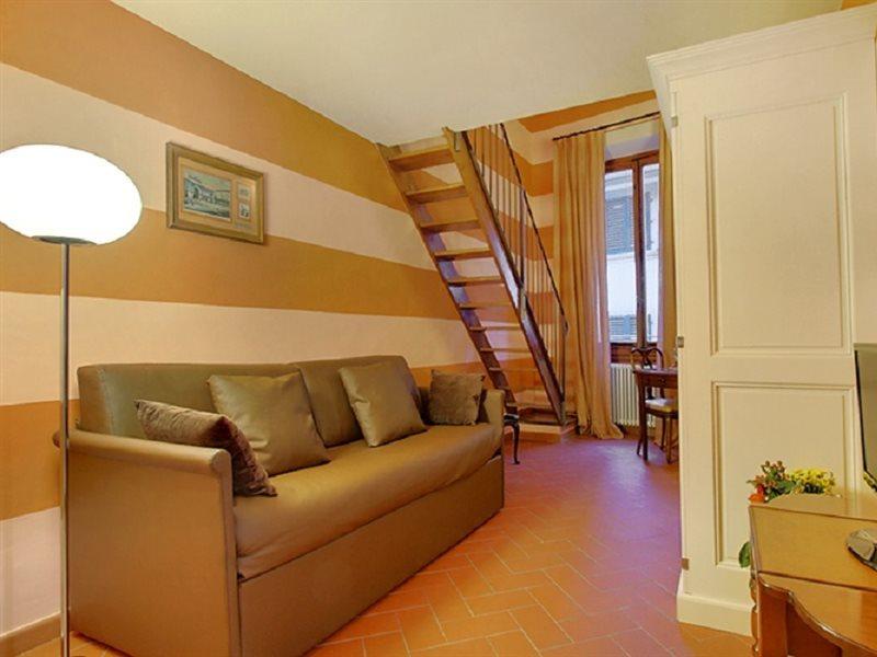 Al Giglio Bottonato Apartment Firenze Bagian luar foto