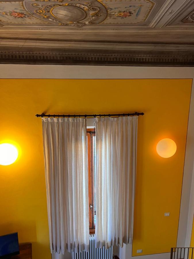 Al Giglio Bottonato Apartment Firenze Bagian luar foto