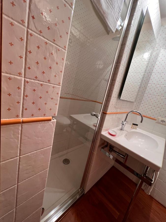 Al Giglio Bottonato Apartment Firenze Bagian luar foto