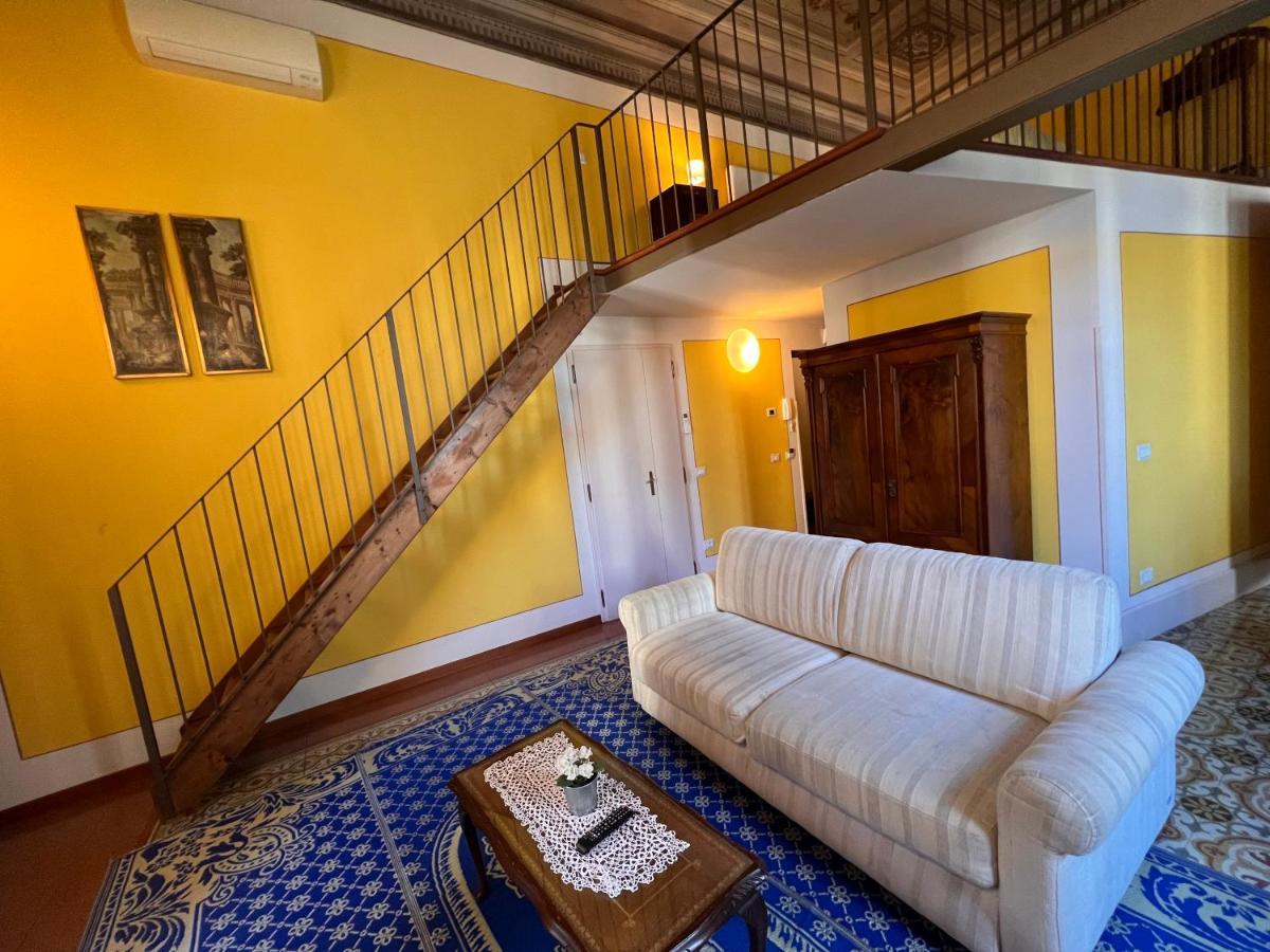 Al Giglio Bottonato Apartment Firenze Bagian luar foto