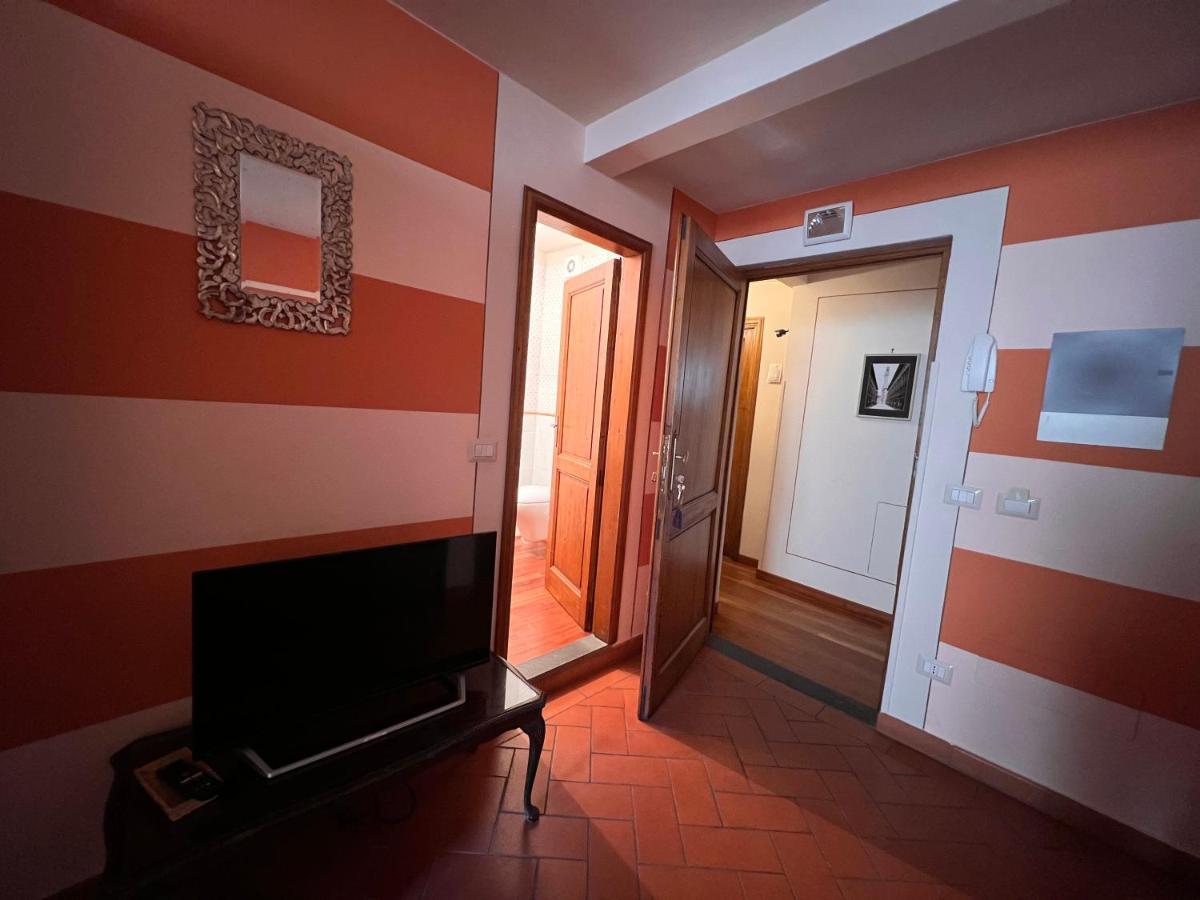 Al Giglio Bottonato Apartment Firenze Bagian luar foto